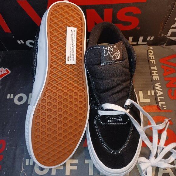 Vans Men's 11.5 Skate Half Cab Classic Black/White Canvas Suede VN0A5FCDY28 - Picture 3 of 12